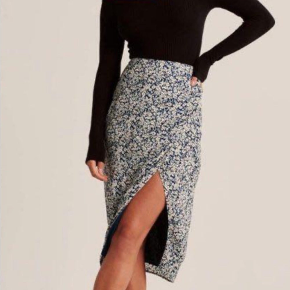 NEW Abercrombie Ruched High-Slit Midi Skirt